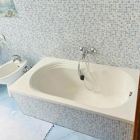 Nina's House Апартаменты *